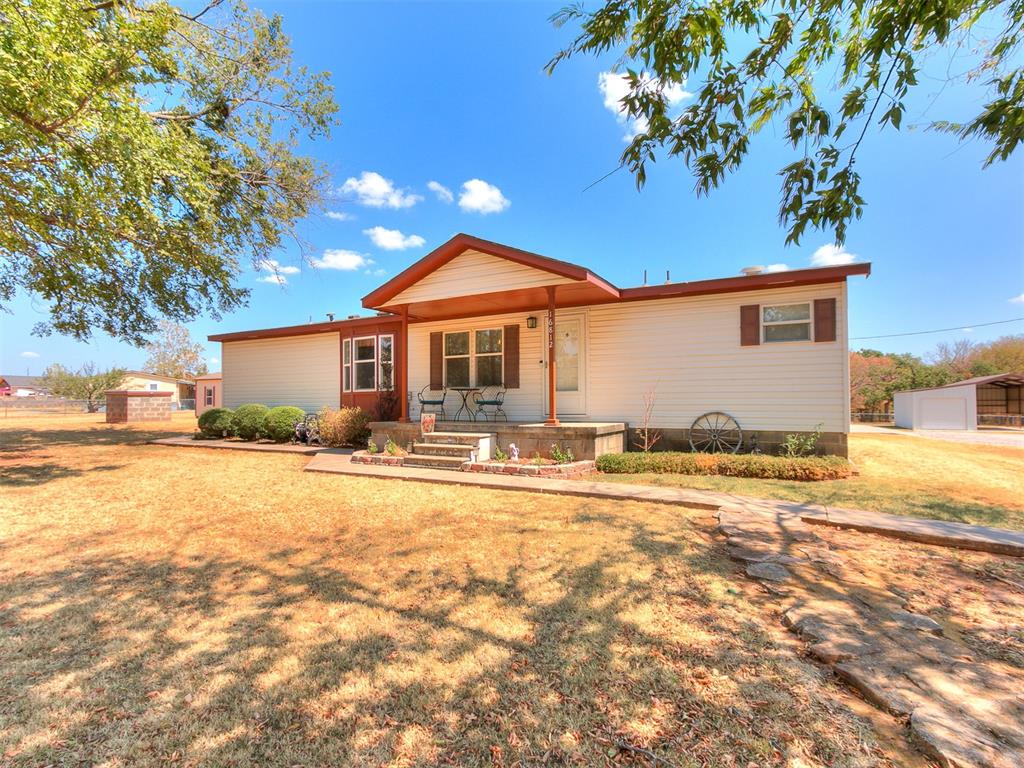 16812 S Midwest Boulevard Property Photo 2