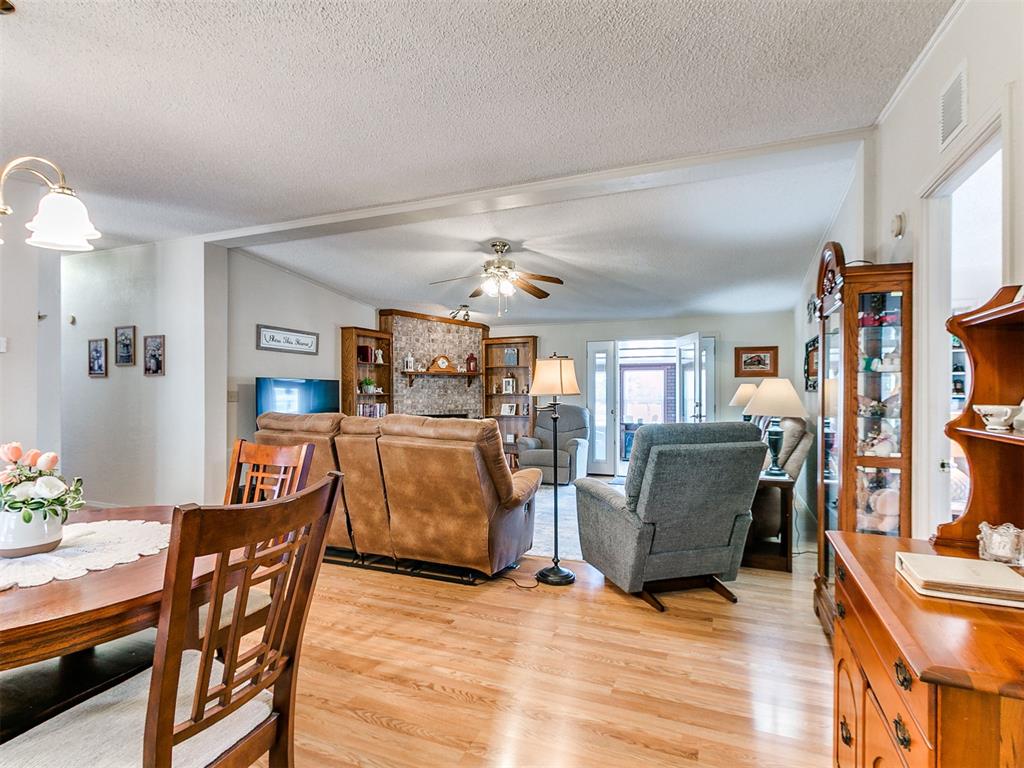 16812 S Midwest Boulevard Property Photo 6