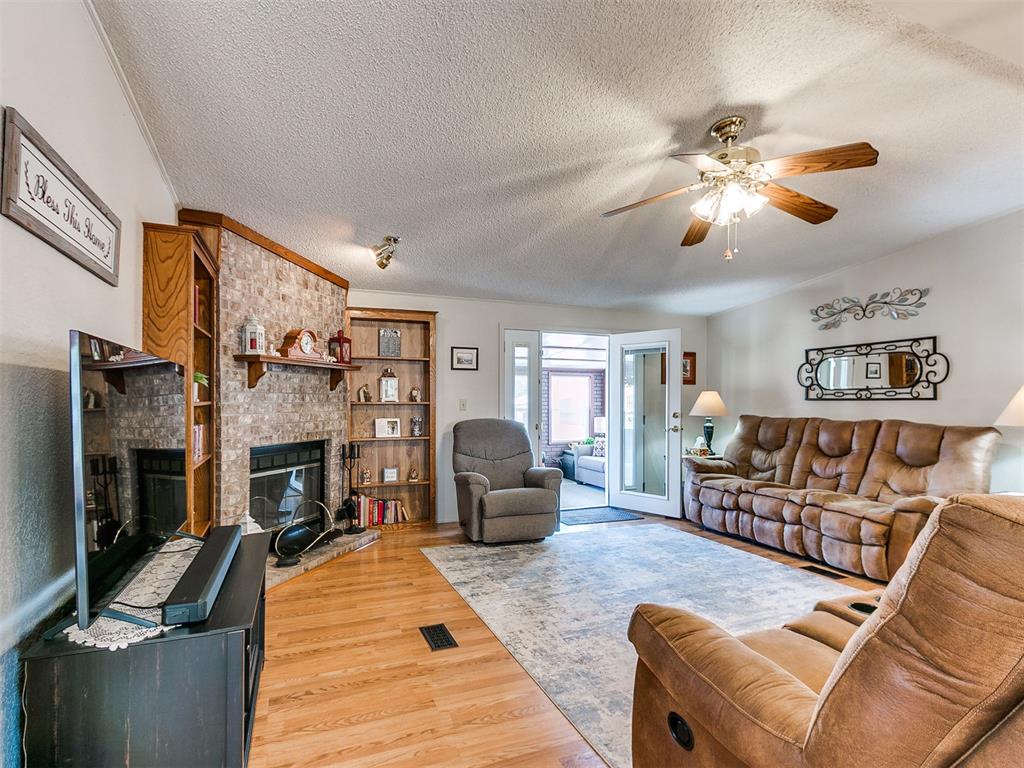 16812 S Midwest Boulevard Property Photo 10
