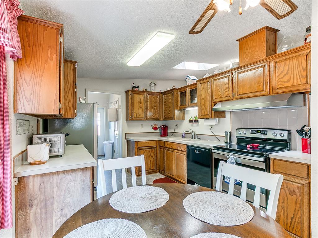 16812 S Midwest Boulevard Property Photo 15