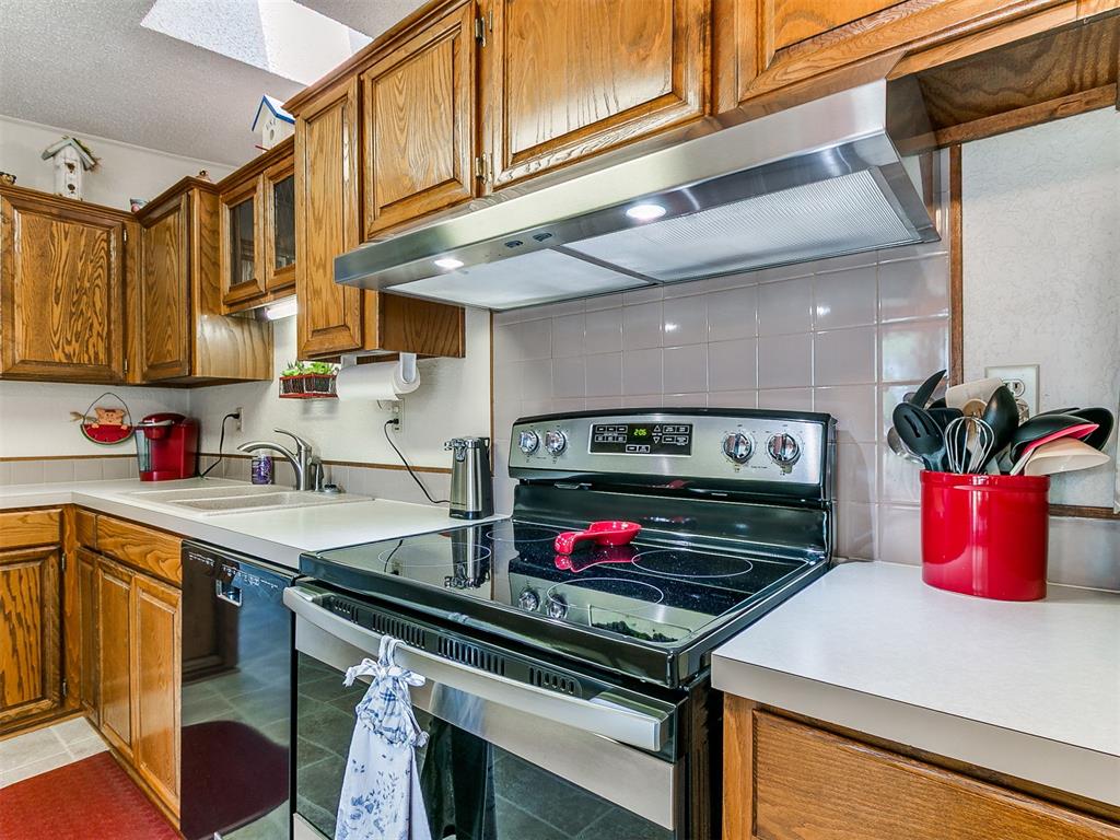 16812 S Midwest Boulevard Property Photo 18