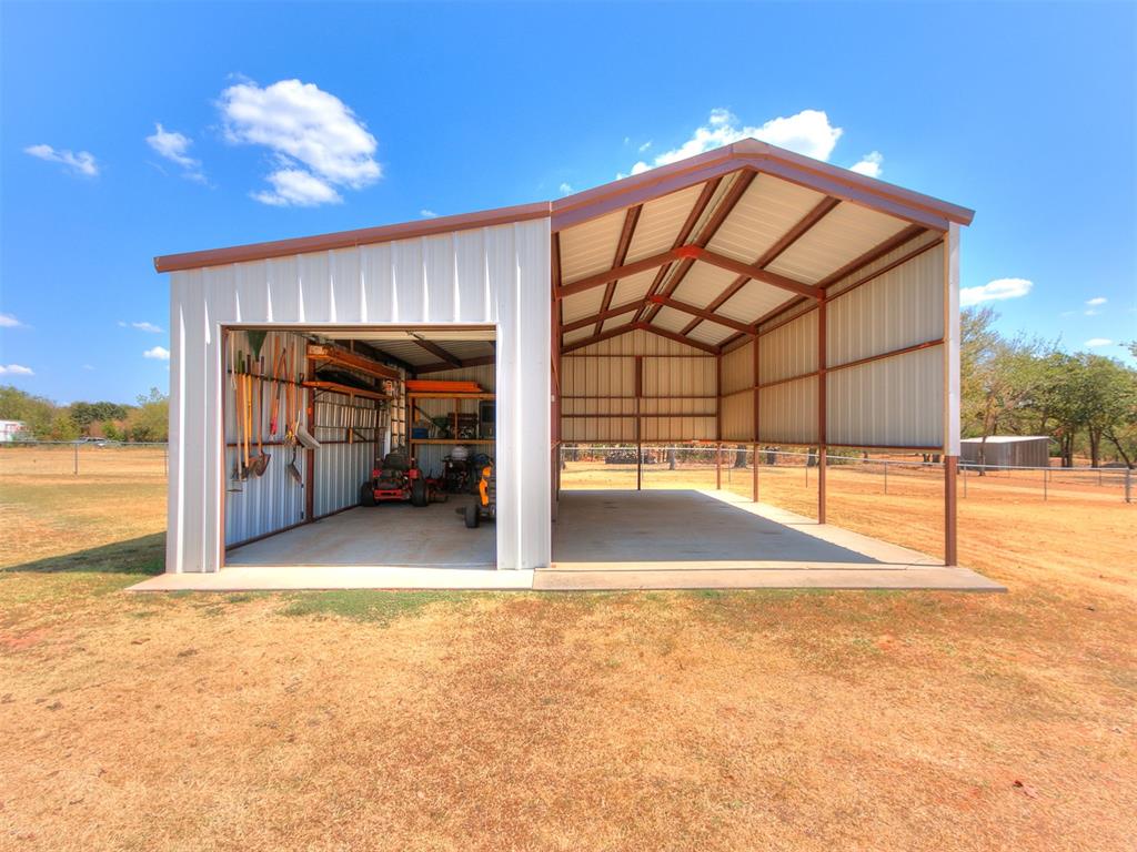 16812 S Midwest Boulevard Property Photo 47