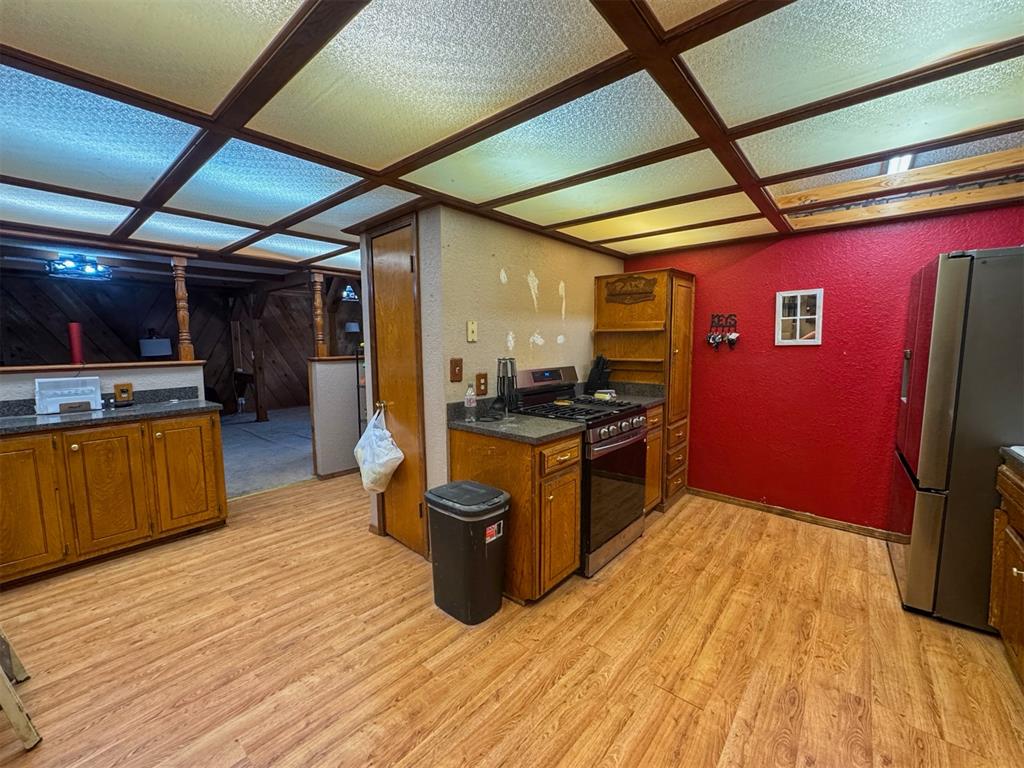 420 W 8th Street Property Photo 12