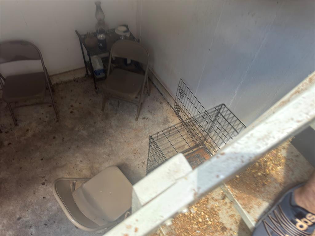 420 W 8th Street Property Photo 22