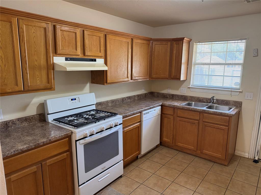 3017 Nw 30th Street Property Photo 8
