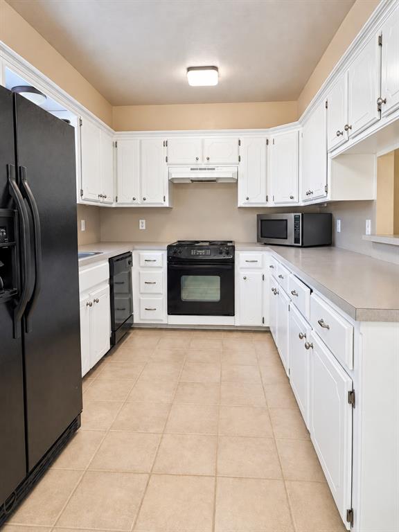 420 Crest Place Property Photo 11