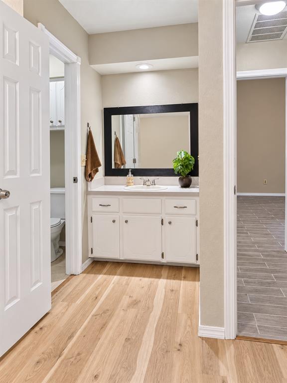 420 Crest Place Property Photo 17