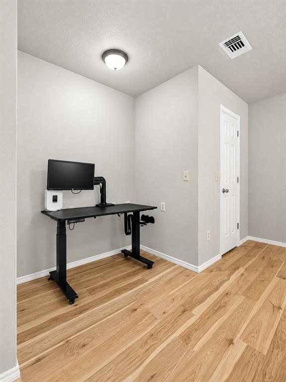 420 Crest Place Property Photo 22