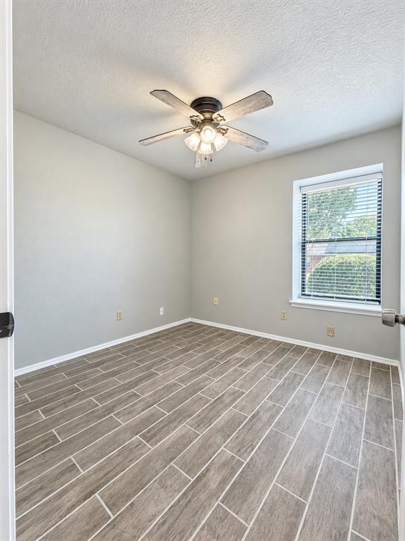 420 Crest Place Property Photo 27