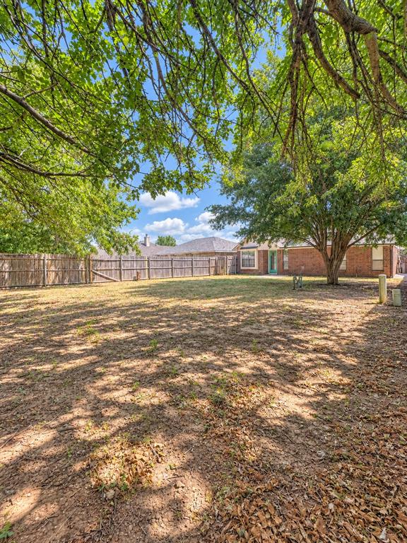 420 Crest Place Property Photo 33