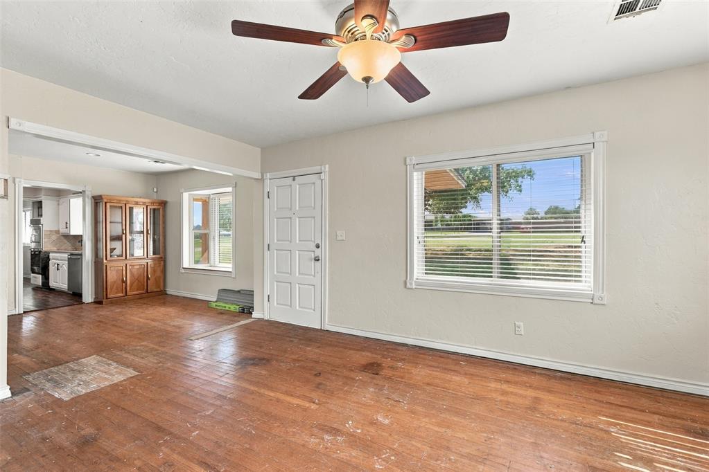 14031 N County Road 3010 Property Photo 11