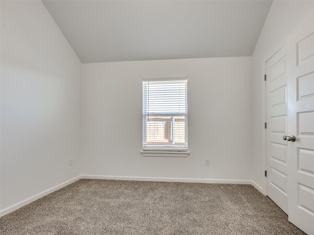 2917 Kingswood Drive Property Photo 23