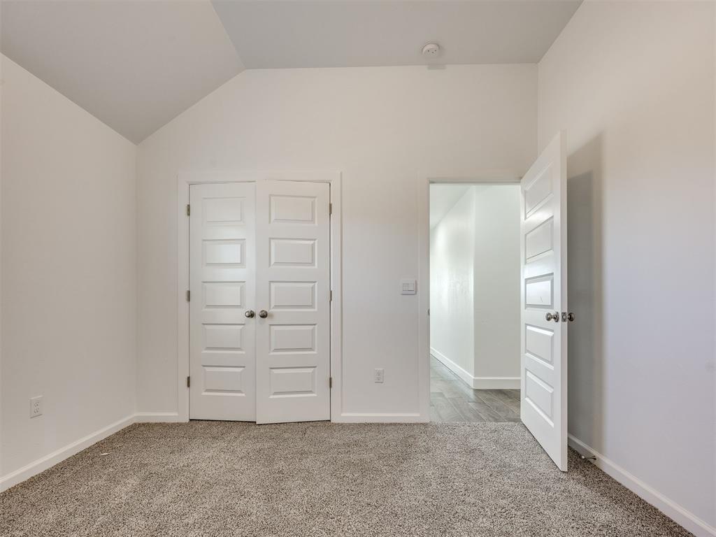 2917 Kingswood Drive Property Photo 24