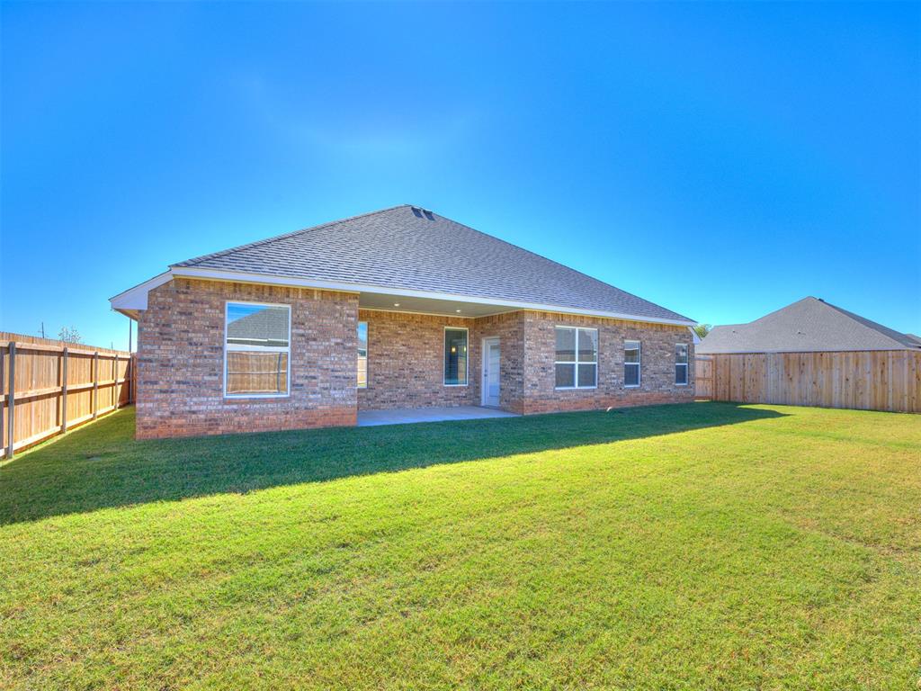 2917 Kingswood Drive Property Photo 30