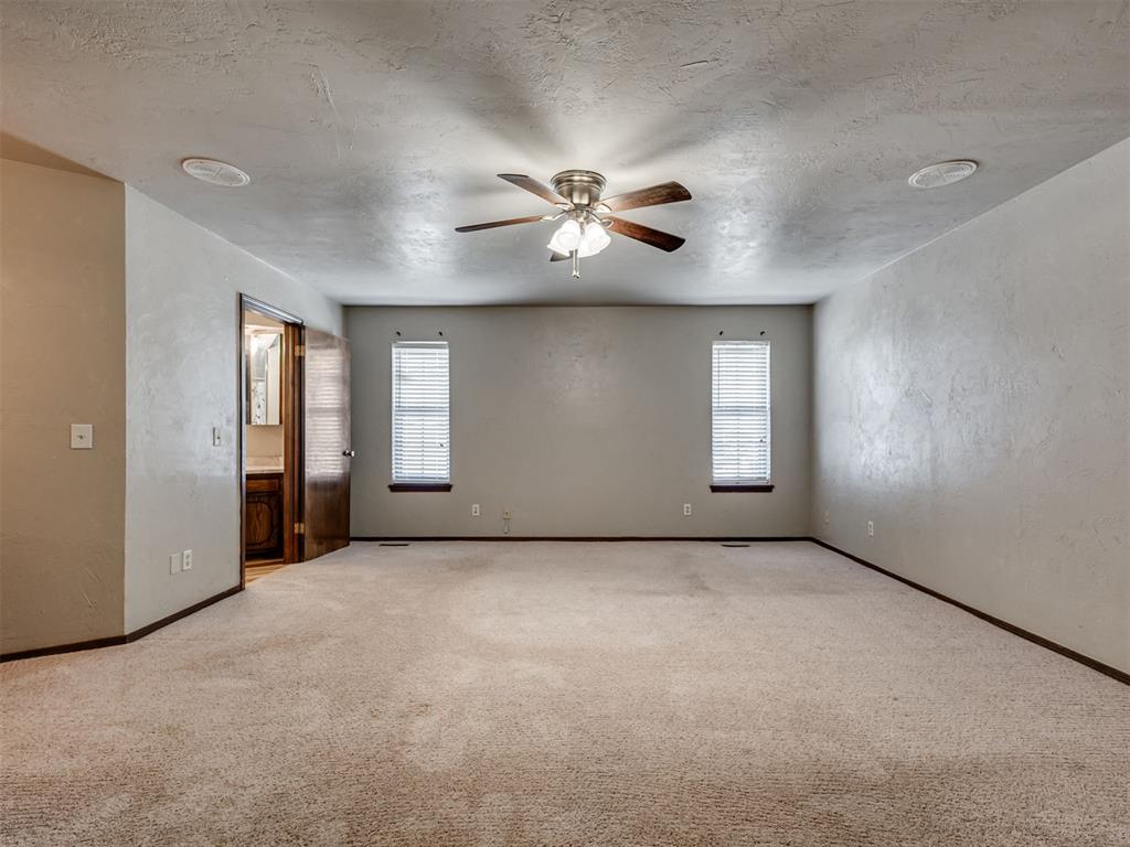 2501 Southlawn Drive Property Photo 13