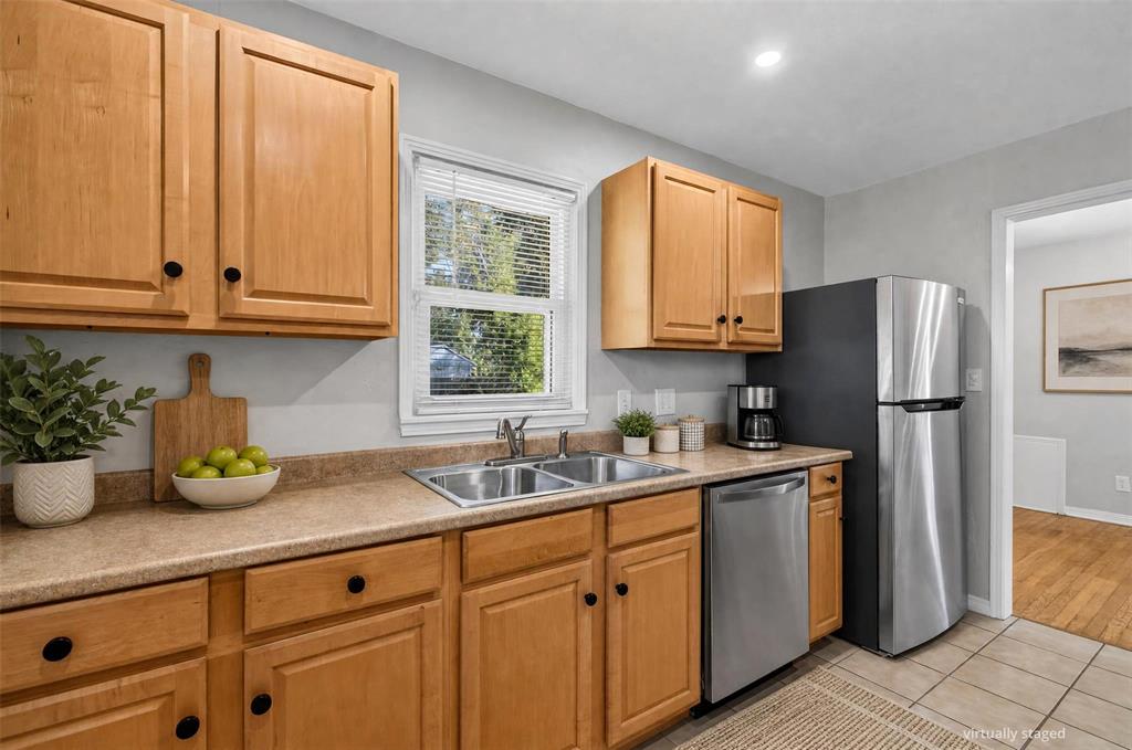 1248325 Property Photo 14