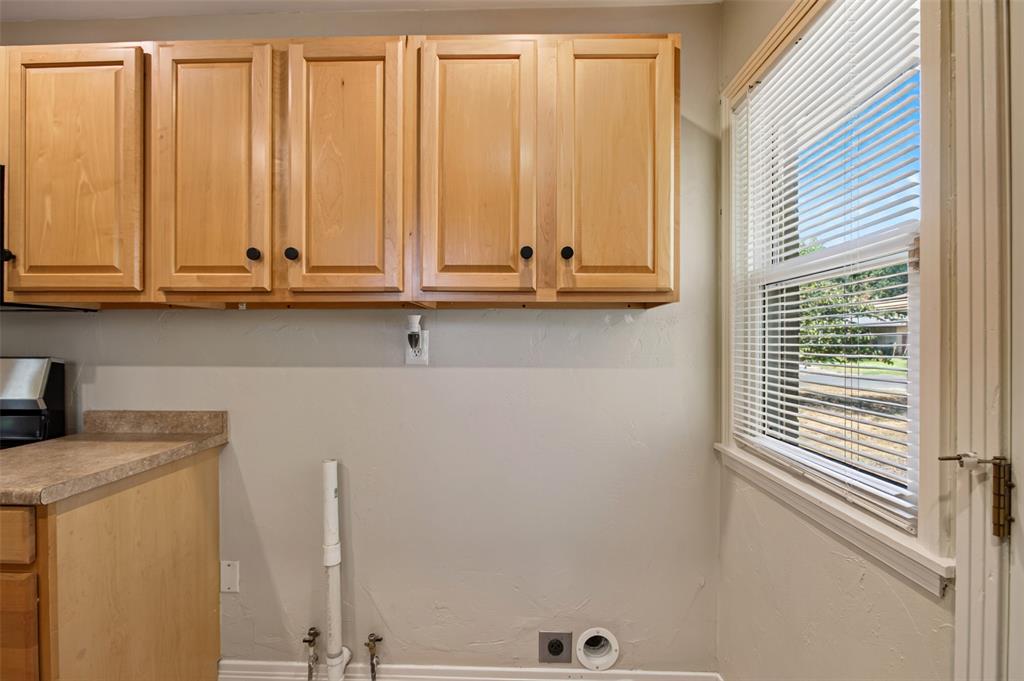 1248325 Property Photo 17