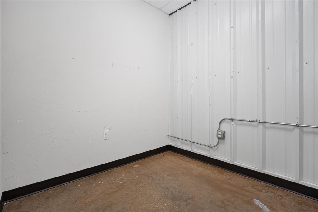 1960 Harper Street Property Photo 27