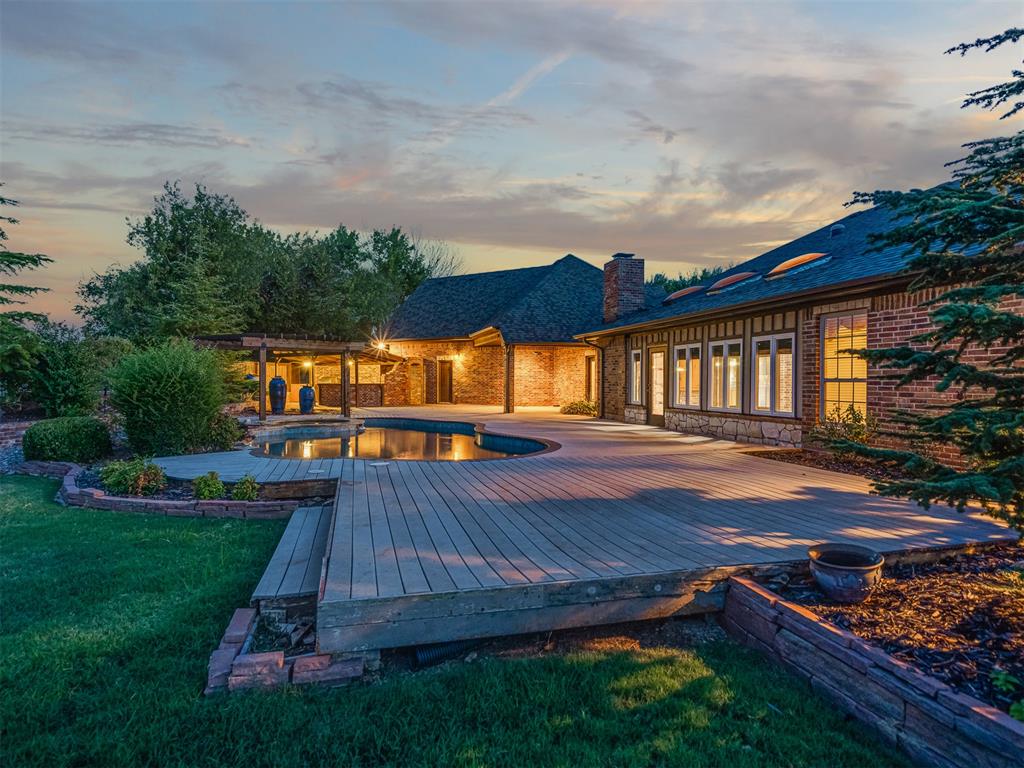 3301 Santa Rosa Court Property Photo 4