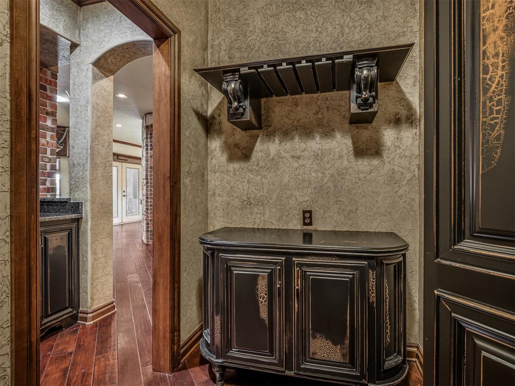 3301 Santa Rosa Court Property Photo 19