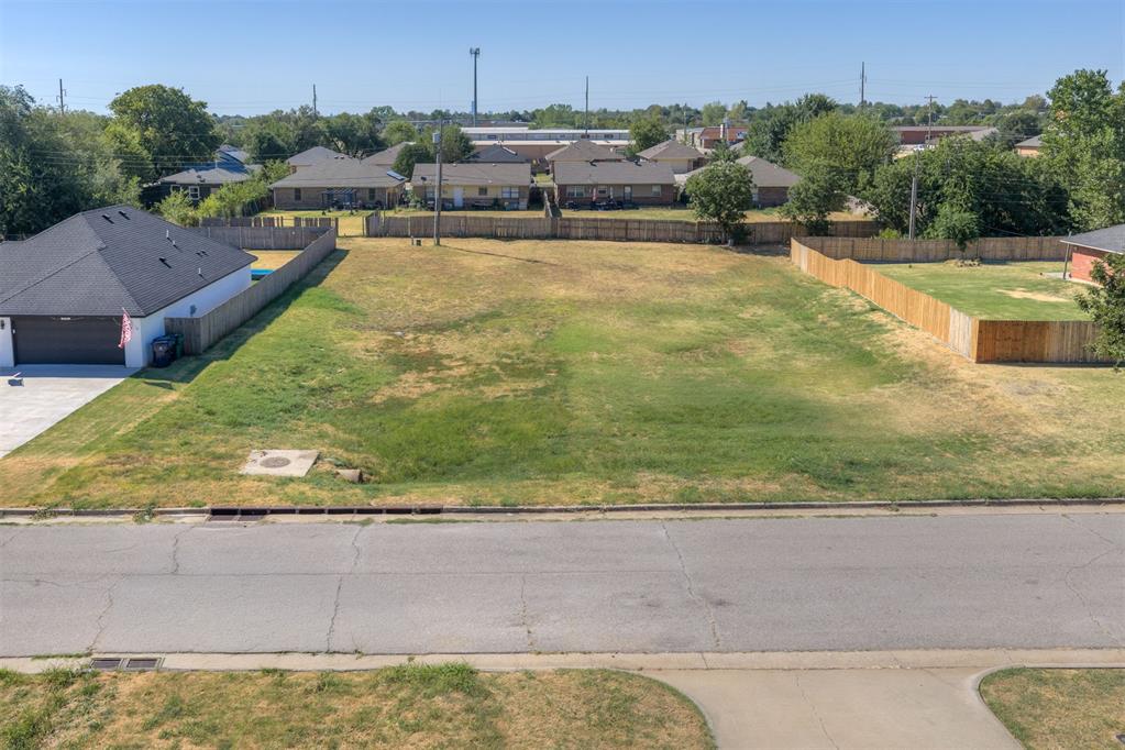 628 Nw 110th Street Property Photo 5