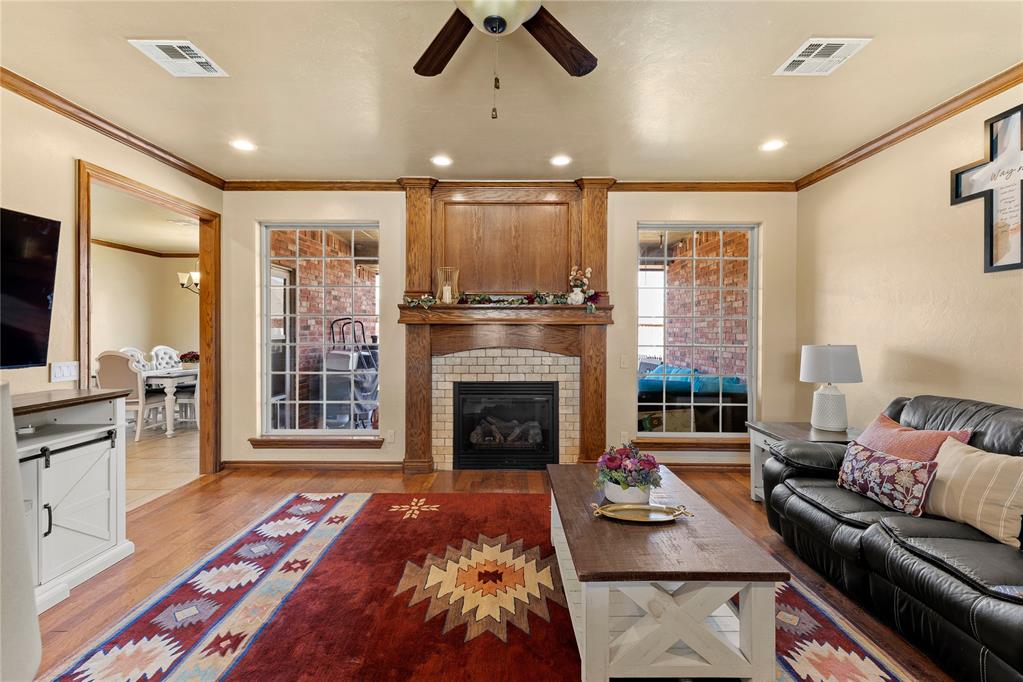 2209 Pinnacle Drive Property Photo 5