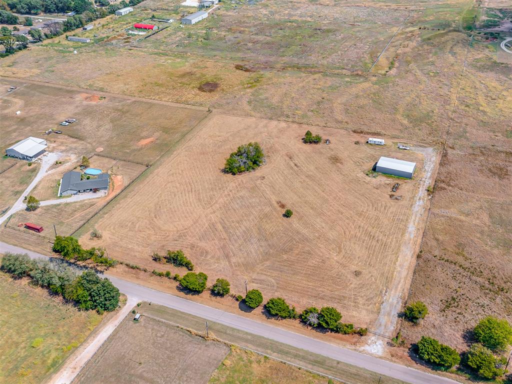 19247 Harrison Road Property Photo 2