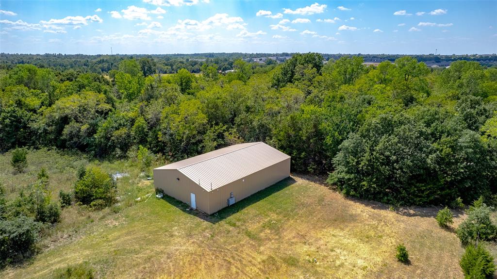 373 Howard Boulevard Property Photo 14