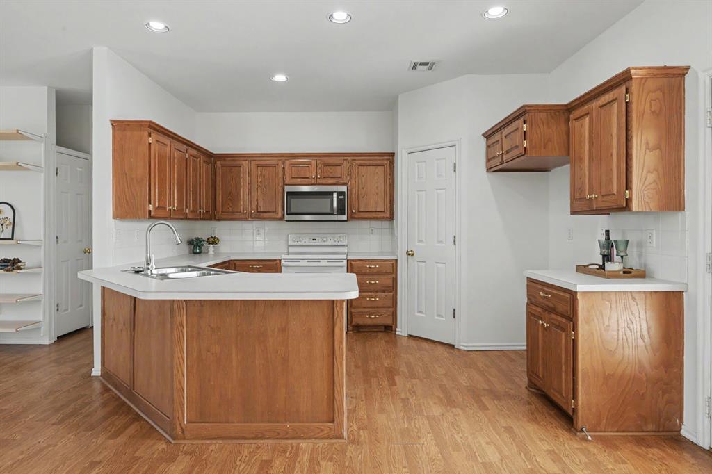 4820 Rocky Road Property Photo 6