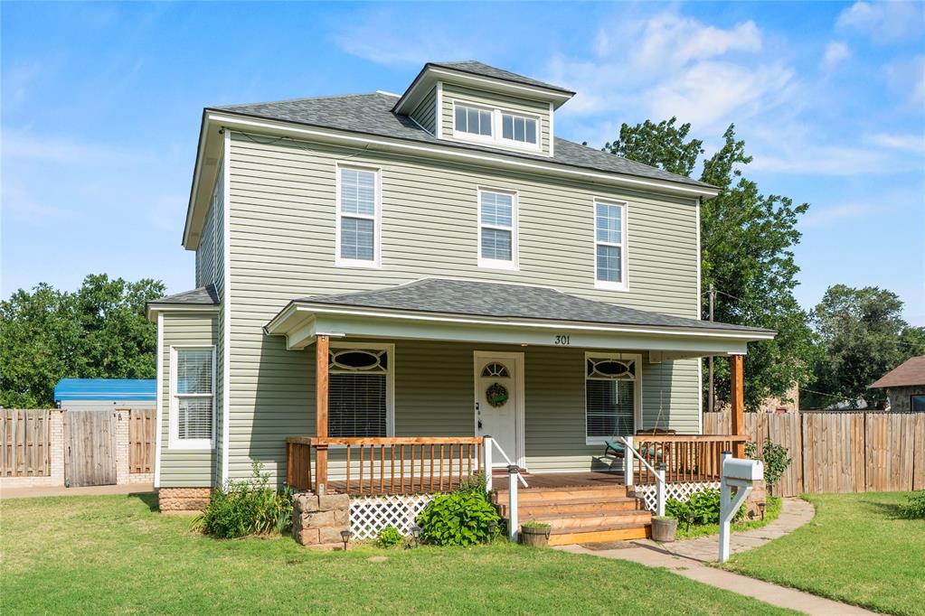 301 N Wikoff Avenue Property Photo 3