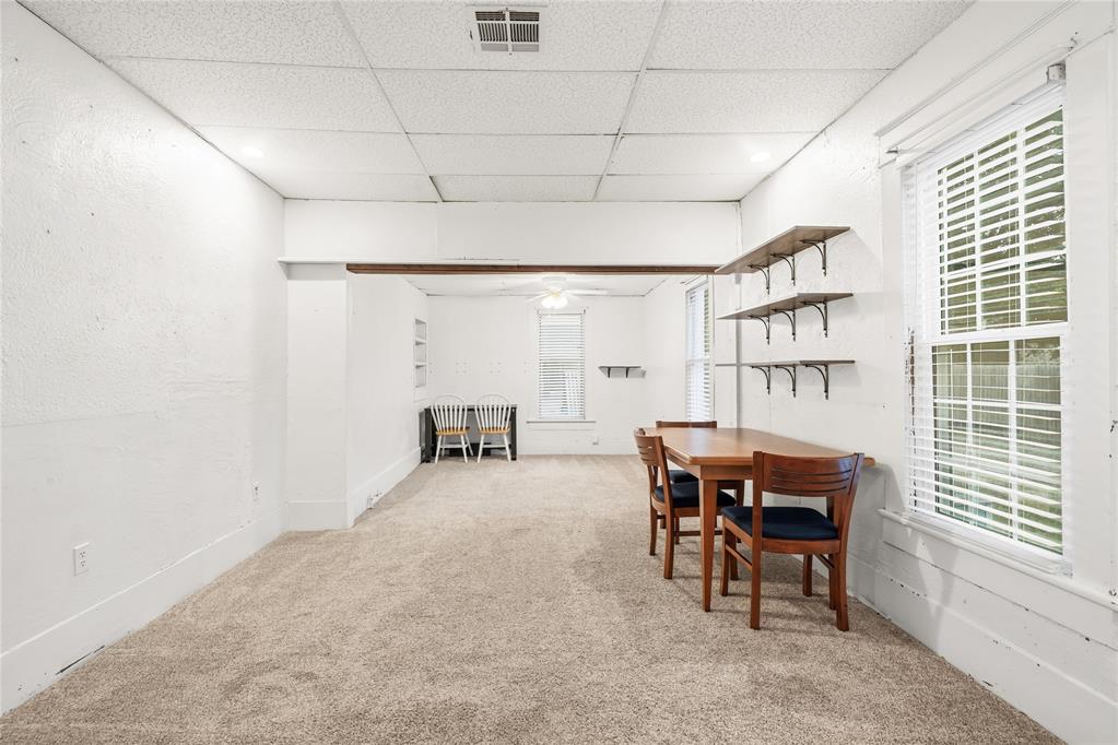 301 N Wikoff Avenue Property Photo 16