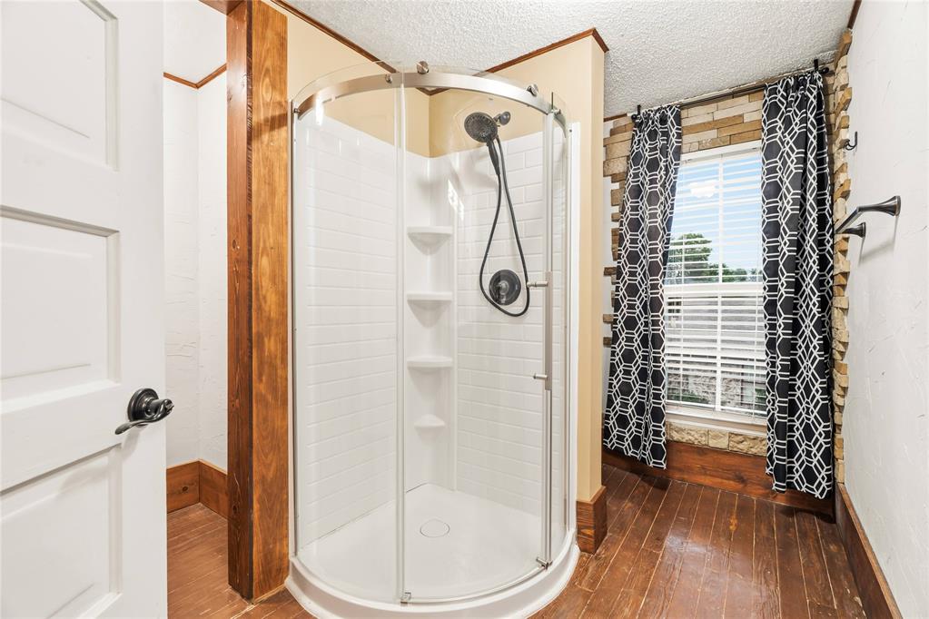 301 N Wikoff Avenue Property Photo 25