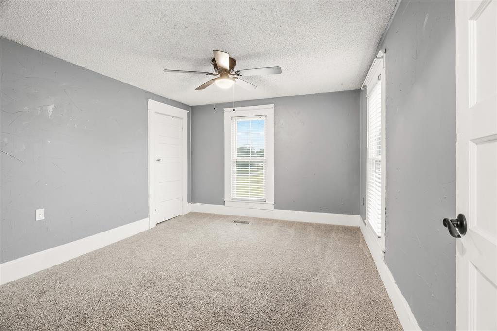 301 N Wikoff Avenue Property Photo 28