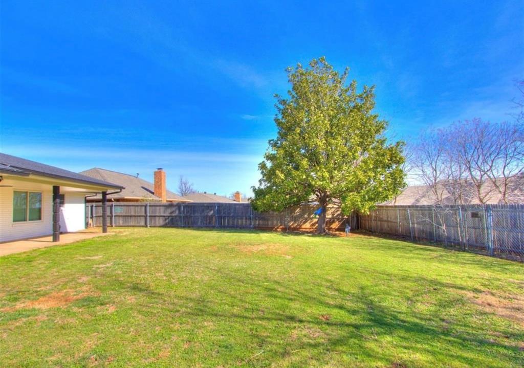 7008 N Comanche Avenue Property Photo 13