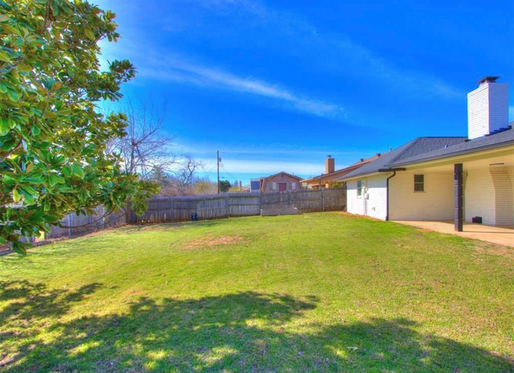 7008 N Comanche Avenue Property Photo 14