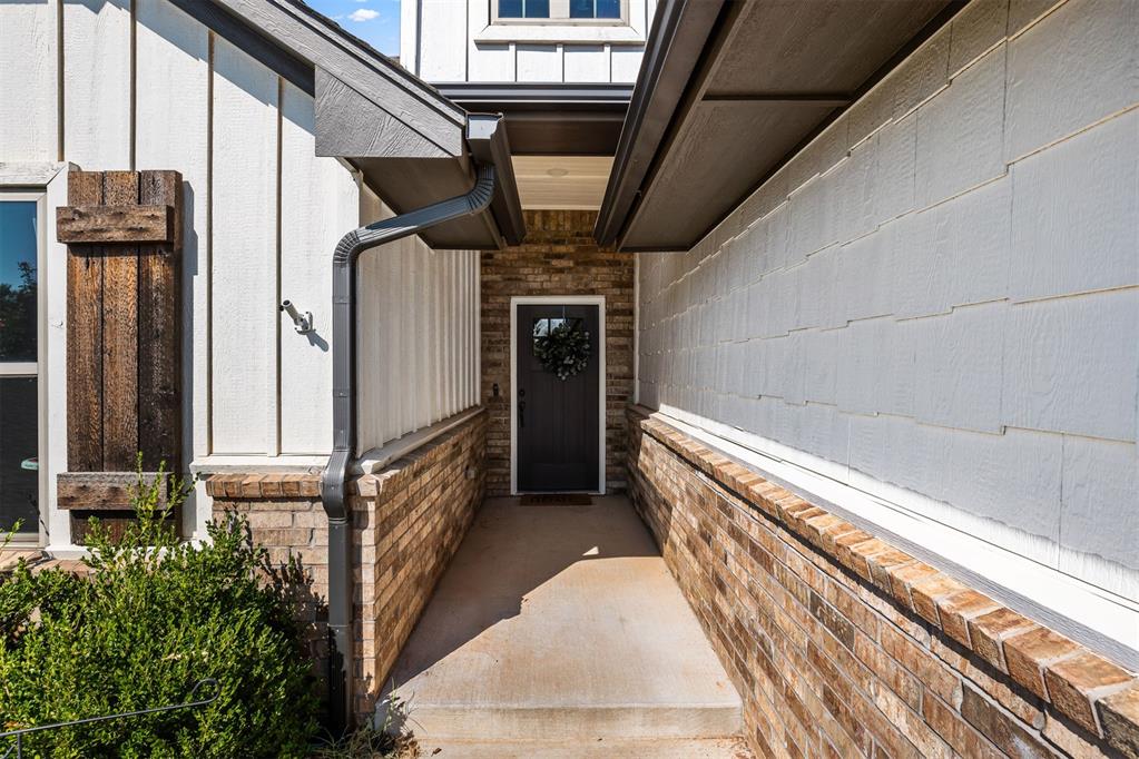 4305 Palmetto Trail Property Photo 4