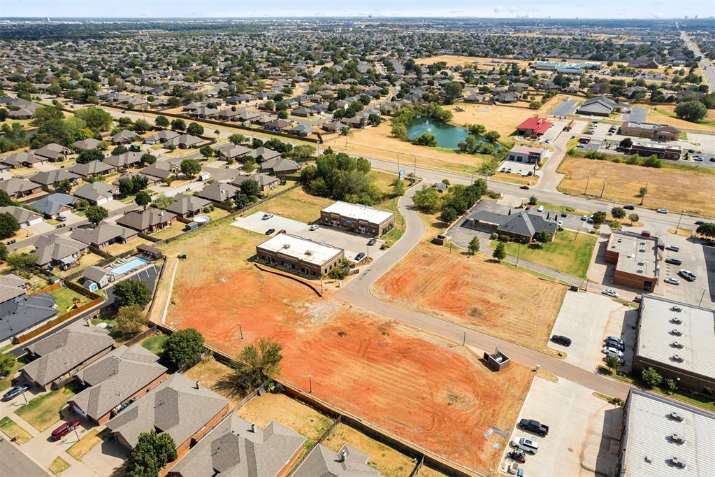 16530 N May Avenue Bldg 3 Property Photo 12