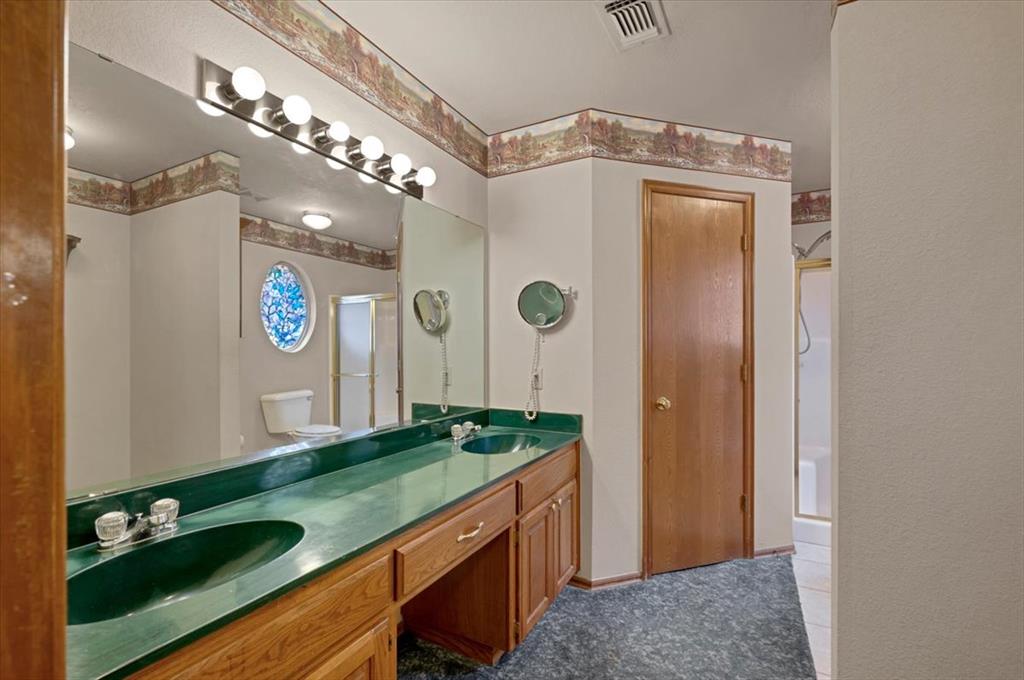 620 Sw 154th Place Property Photo 28