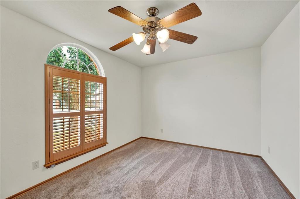 620 Sw 154th Place Property Photo 36
