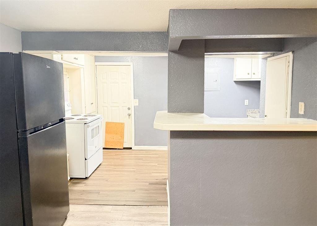 519 Sw 35th Street B Property Photo 4