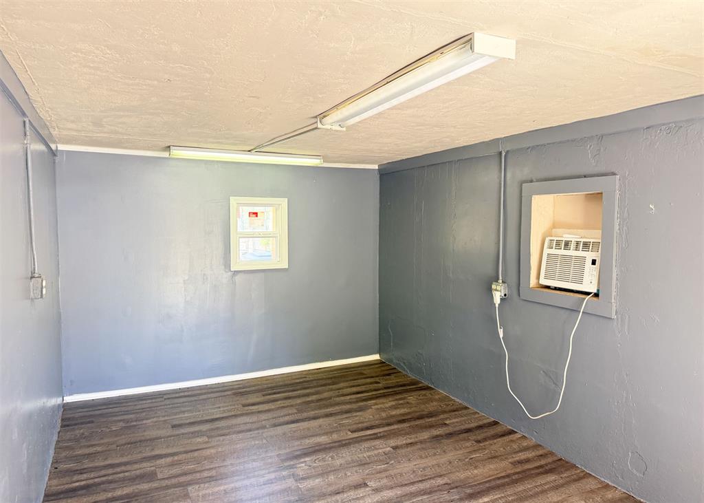 519 Sw 35th Street B Property Photo 8