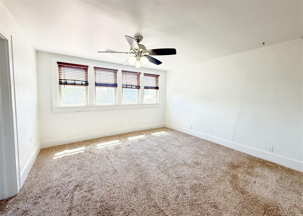 1741 W Park Place Property Photo 17