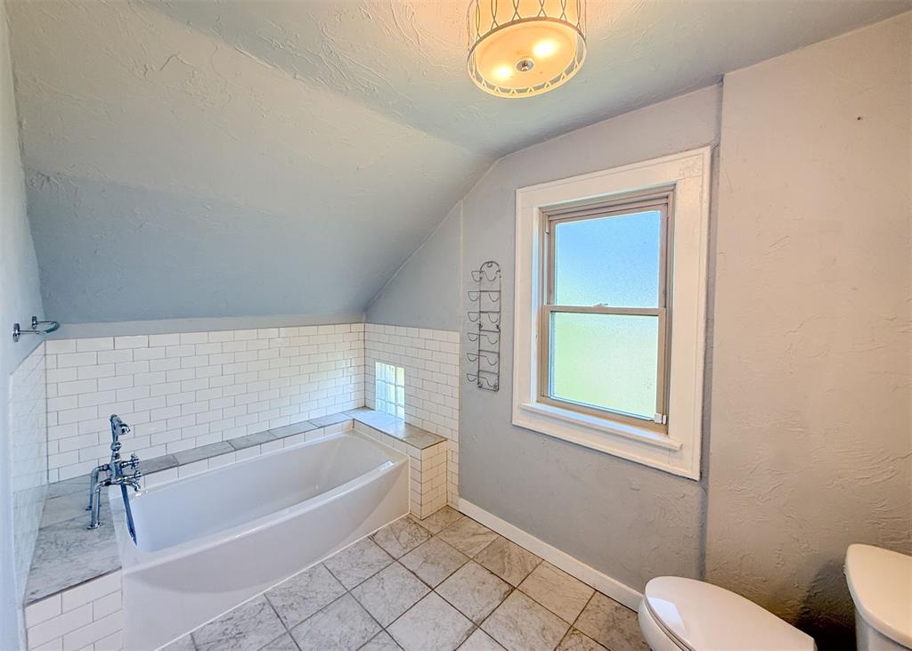 1741 W Park Place Property Photo 20