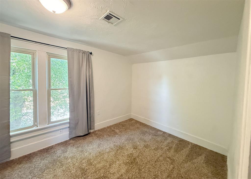1741 W Park Place Property Photo 21