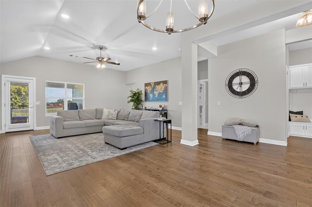 17504 Boling Farm Road Property Photo 19