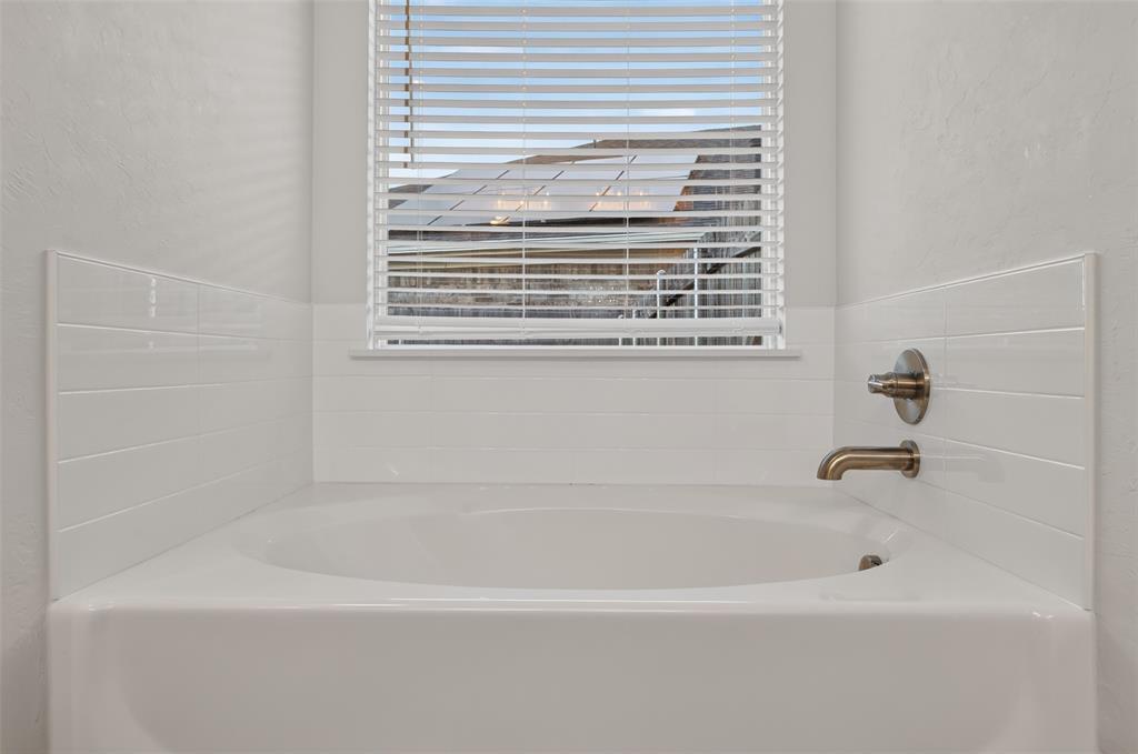 17504 Boling Farm Road Property Photo 25