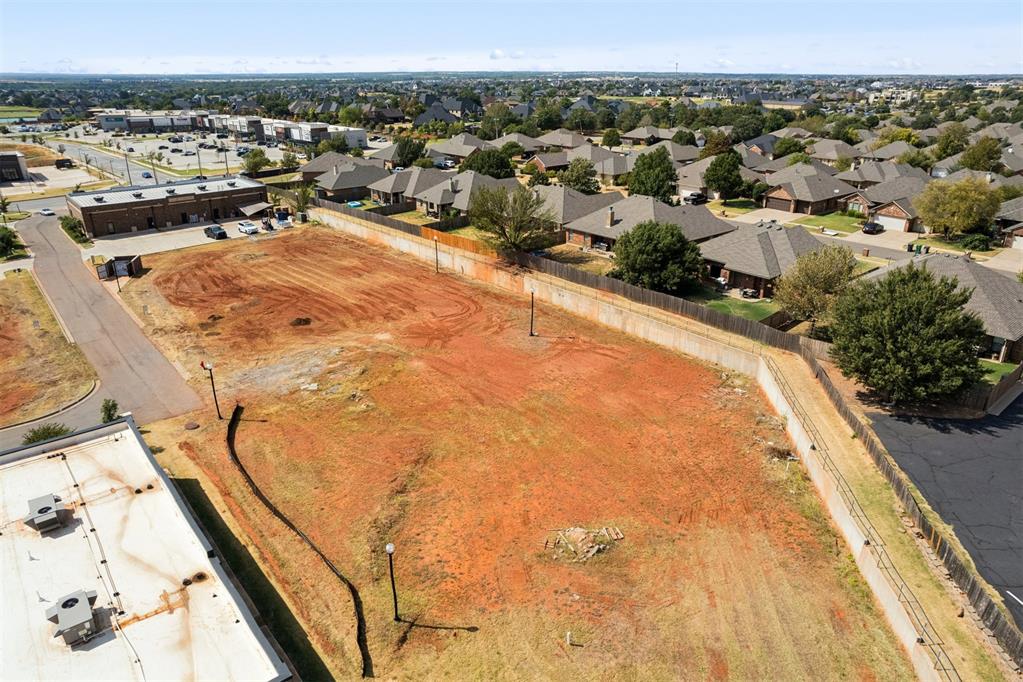 16530 N May Avenue Bldg 2 Property Photo 25