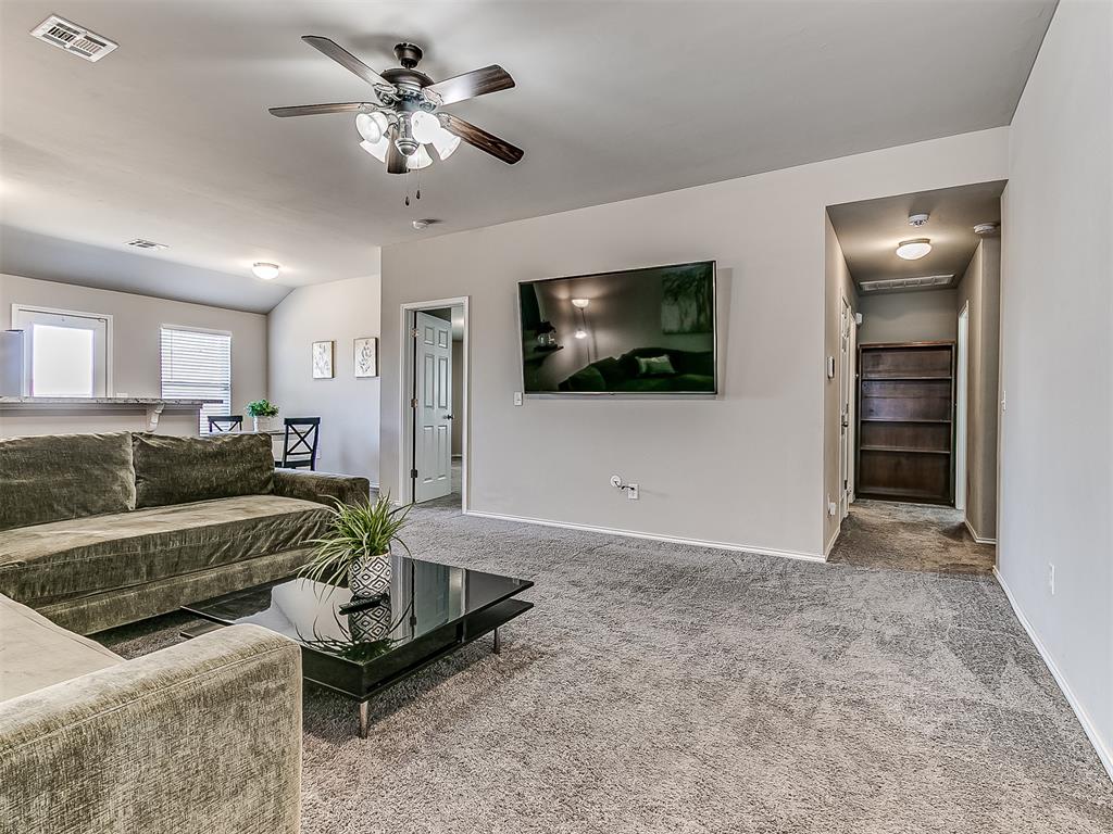11721 Nw 96th Street Property Photo 5
