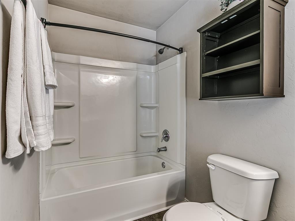 11721 Nw 96th Street Property Photo 26