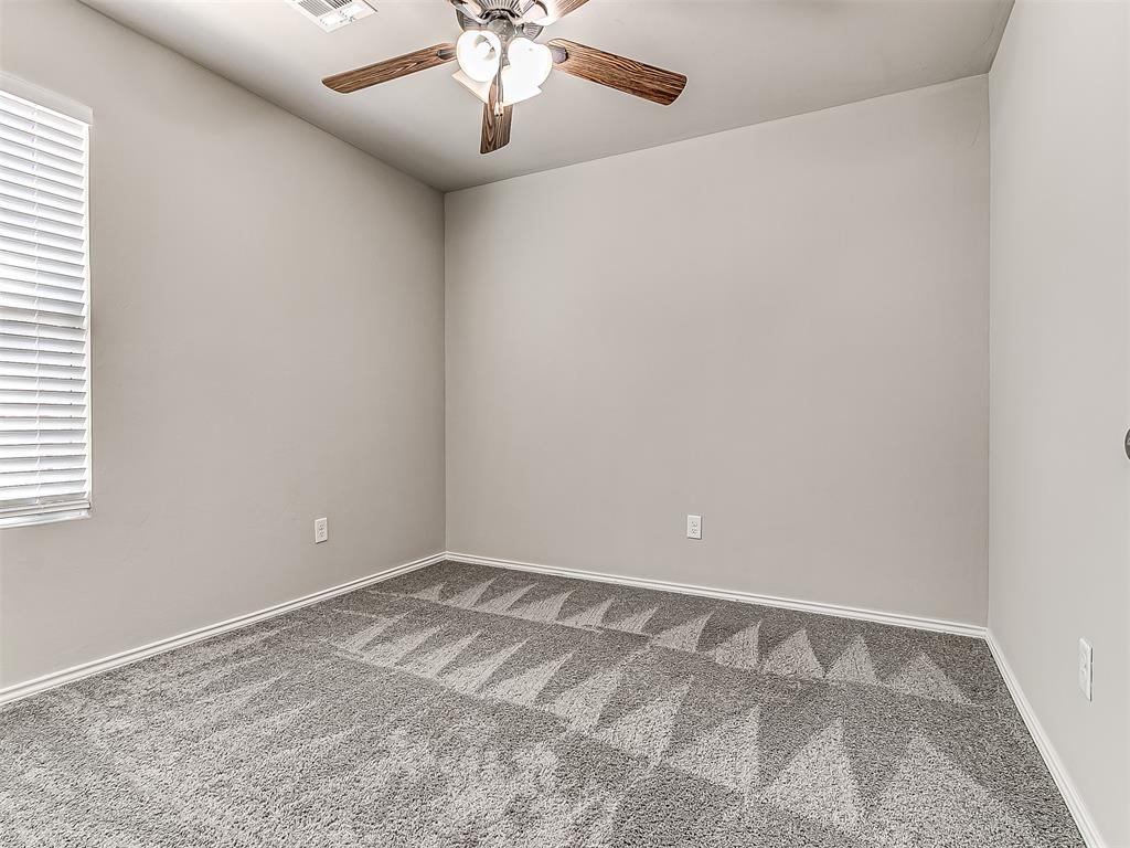 11721 Nw 96th Street Property Photo 28
